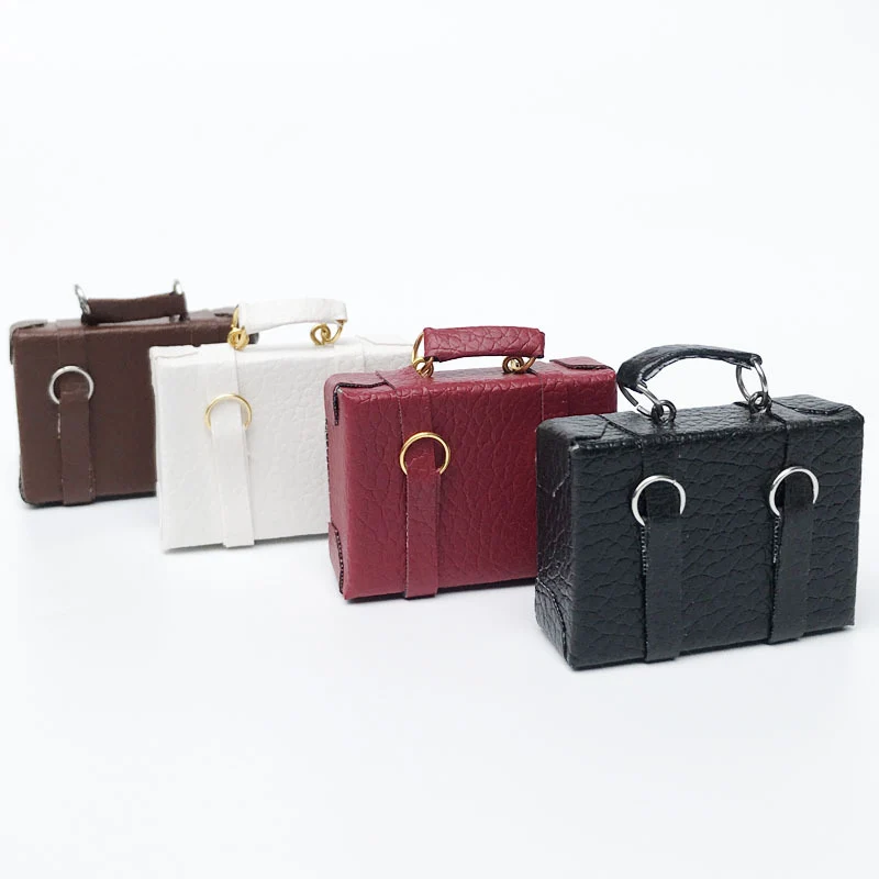 mini valise à la mode pour poupées, jouets miniatures, coffre, décor de maison de poupée, petite boîte à bijoux mignonne, sac à main pour filles, cadeau, 1 pièce