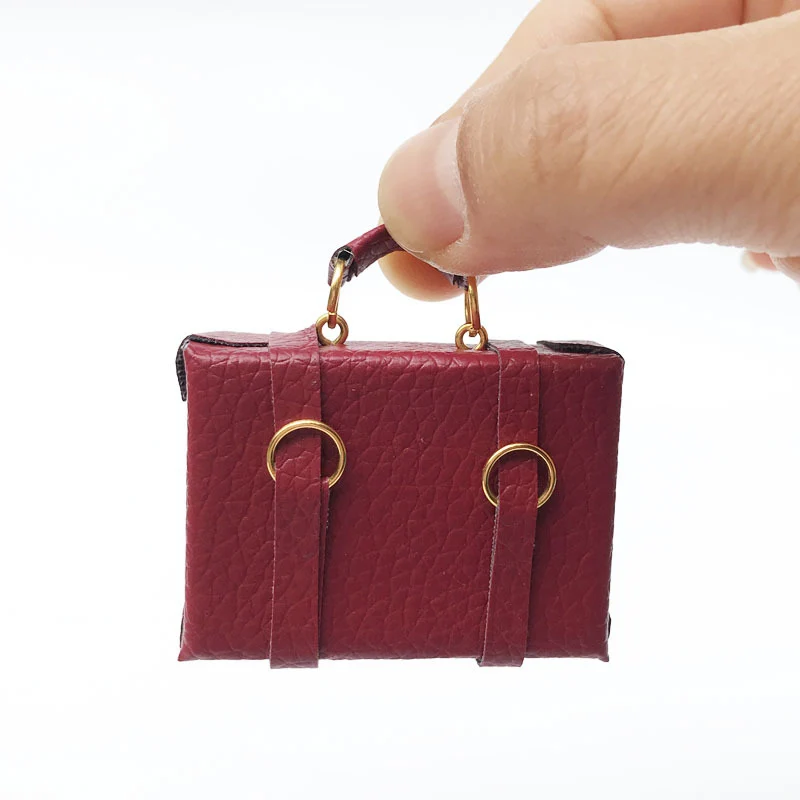 mini valise à la mode pour poupées, jouets miniatures, coffre, décor de maison de poupée, petite boîte à bijoux mignonne, sac à main pour filles, cadeau, 1 pièce