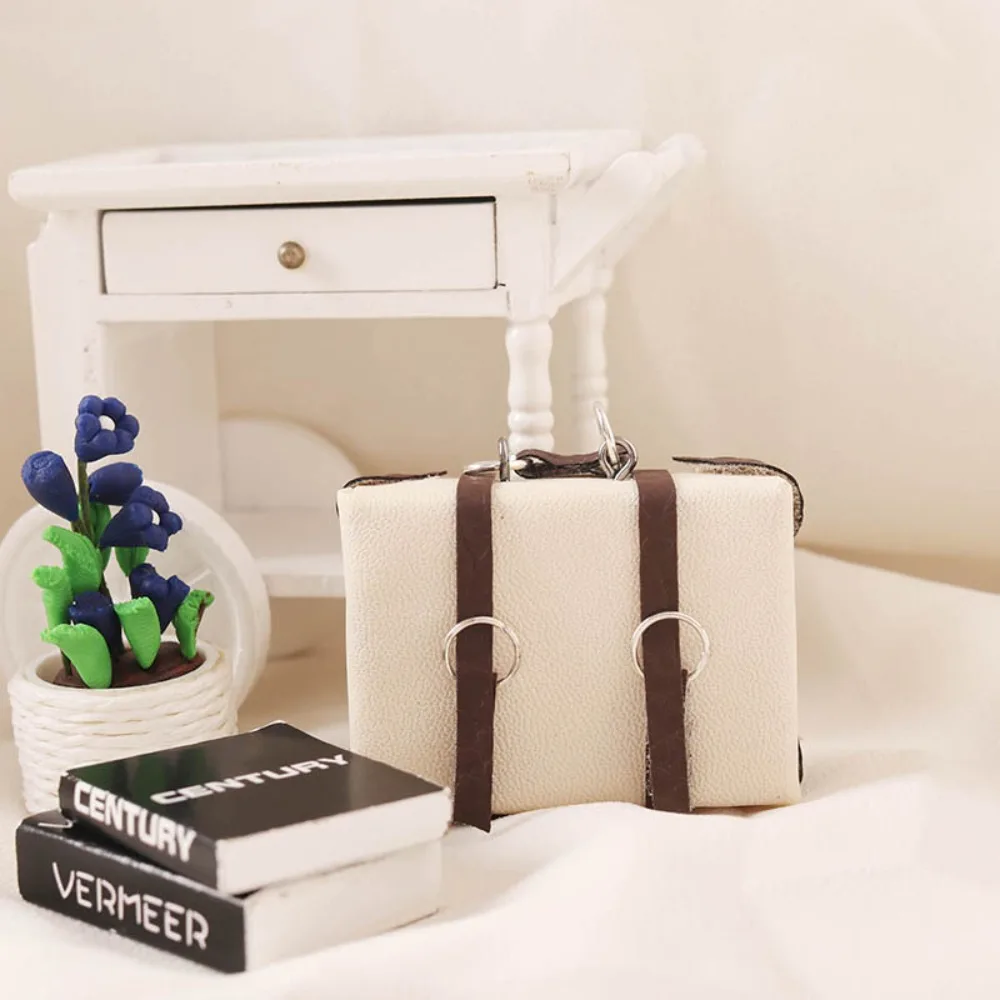 meubles de maison de poupée, bagages en cuir miniature, mini valise portable, modèle