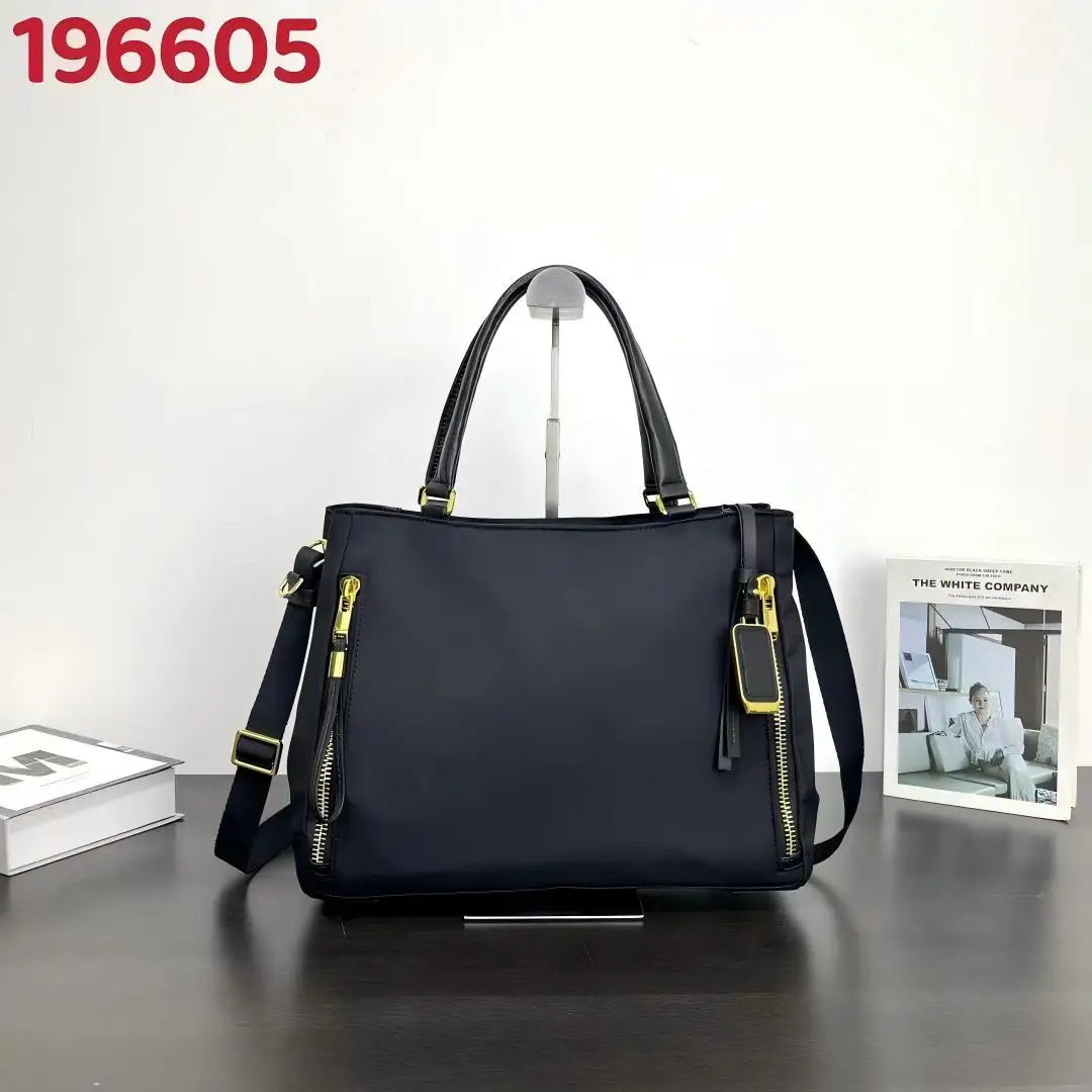 sac fourre tout pour femme, sac à bandoulière léger et spacieux, sac à main polyvalent pour un usage quotidien, sac de transport à la mode.