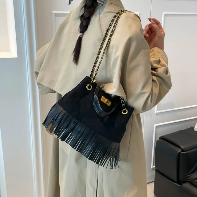 sac à main à bandoulière élégant en cuir pour femmes, sac de luxe de styliste célèbre, classique paris premium détail, sac de banlieue 
