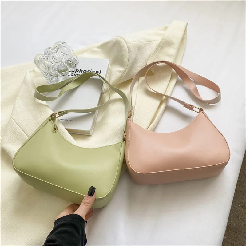 sac à main de couleur unie à la mode et tendance, petit sac carré simple et nouveau, sac à aisselles à une épaule élégant et de haute qualité