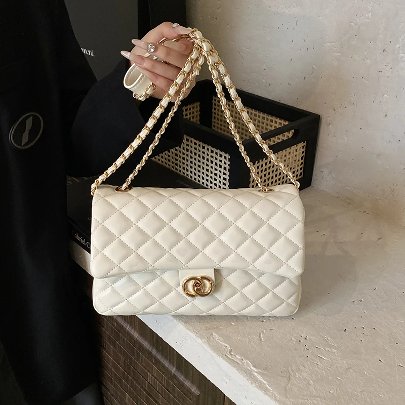 sac à bandoulière élégant de style design pour femme : sac à main luxueux en cuir avec bandoulière, sac à main chic pour femme
