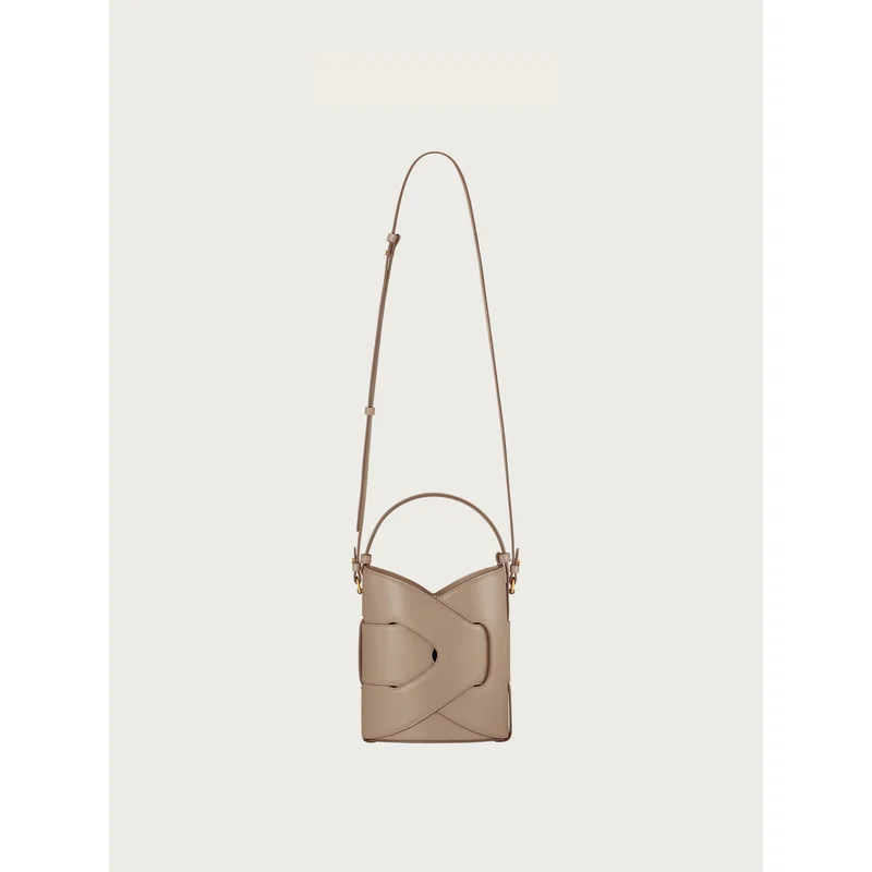 sac à bandoulière à main adapté aux pique niques, sac seau à bandoulière unique, sac à aisselles, version haut de gamme, tissage en cuir, nouvelle collection 2025