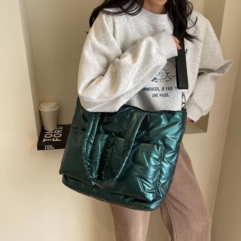 sacs de créateurs de luxe nouveaux sacs à main sacs rembourrés fourre tout femmes sac à bandoulière dames sacs à main grande capacité brillant matelassé coton sac