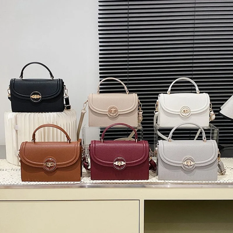 sac à bandoulière sophistiqué pour femmes, sac à bandoulière simple chic, design élégant pour les réunions de bureau