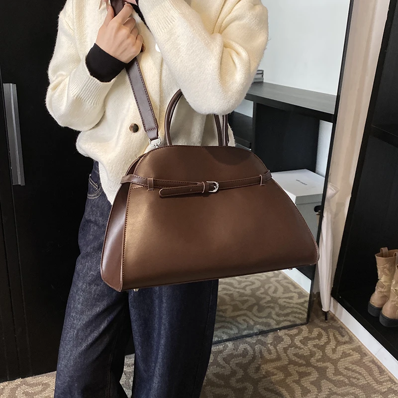 sac de luxe femme sacs à bandoulière grands sacs à poignée supérieure élégants pour femmes, ceinture de couleur pure, fourre tout à bandoulière de grande capacité, derniers sacs à main de luxe de styliste, 2025