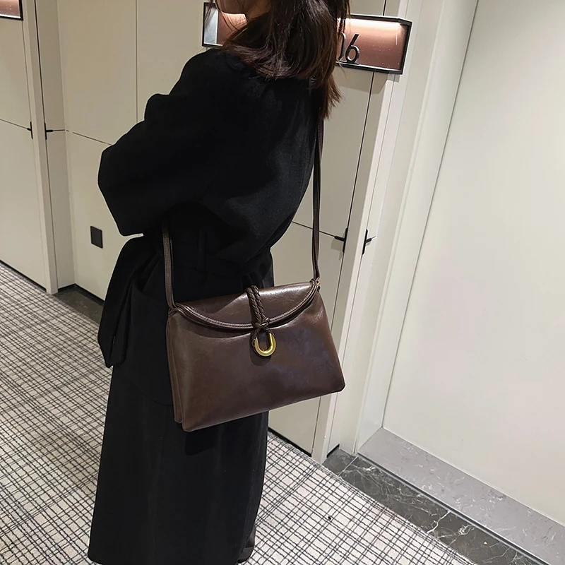 sac à bandoulière classique de styliste pour femmes, sac enveloppe en cuir tanné végétal, sac à main souple de grande capacité, nouveau sac à bandoulière de bureau
