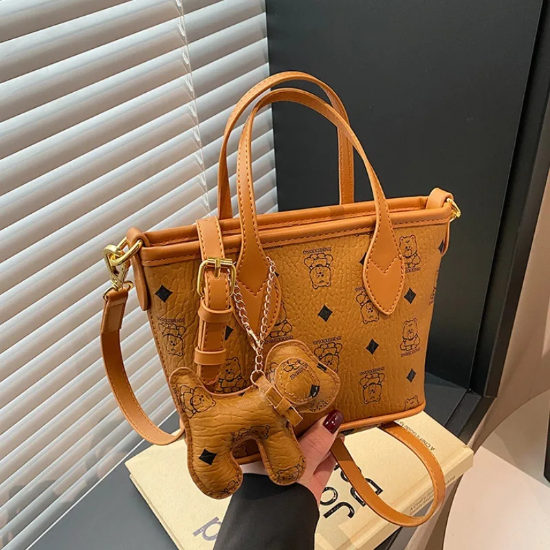 Sac à bandoulière imprimé 2025, sac à bandoulière chic pour femmes, fourre-tout seau élégant, sac polyvalent de jour à la nuit, sac à bandoulière texturé