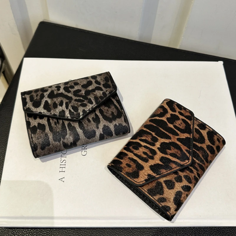 sac à main en cuir pu personnalisé et à la mode compact et portable pour femmes, petit sac carré nouveau style bolsas de mujer