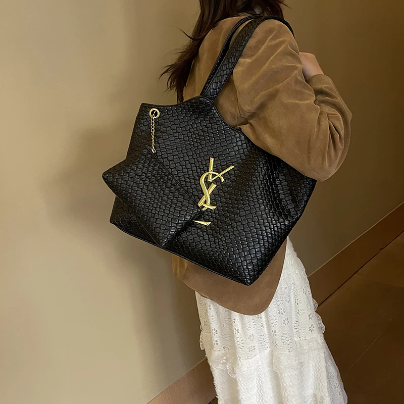 sac à main fourre tout en cuir pour femmes, fourre tout de luxe à la mode, sac à bandoulière classique de styliste élégant pour femmes élégantes