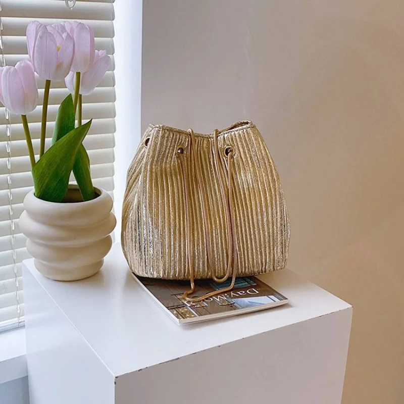 sac à main en cuir pour femmes, marque de luxe, à la mode, élégant, classique, paris, garniture élégante, sac quotidien tendance 