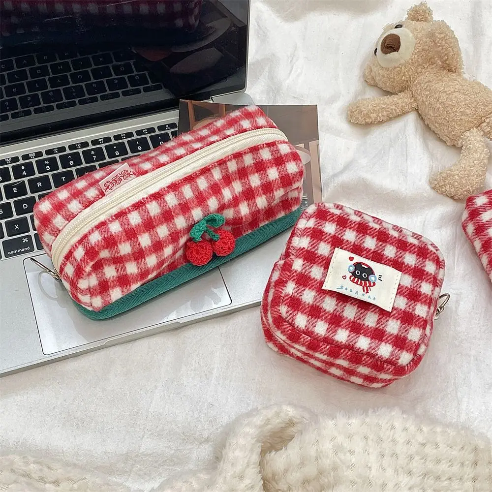 Trousse à crayons à carreaux Kawaii, sac de rangement à carreaux doux et mignon, pochette de rangement de papeterie Simple pour enfants
