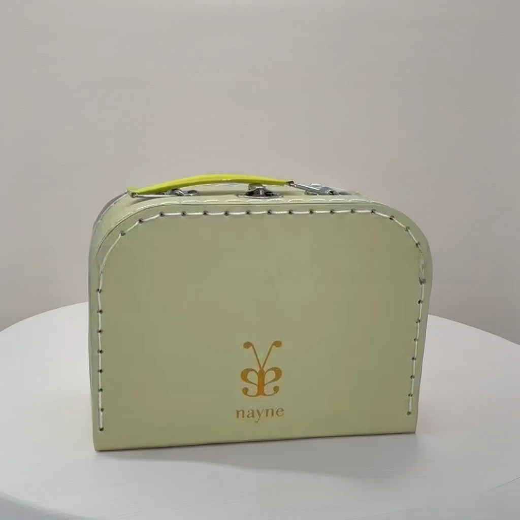 Valise en carton faite à la main pour enfants, boîte filetée, organisateur de rangement Portable, emballage de mode haut de gamme personnalisable