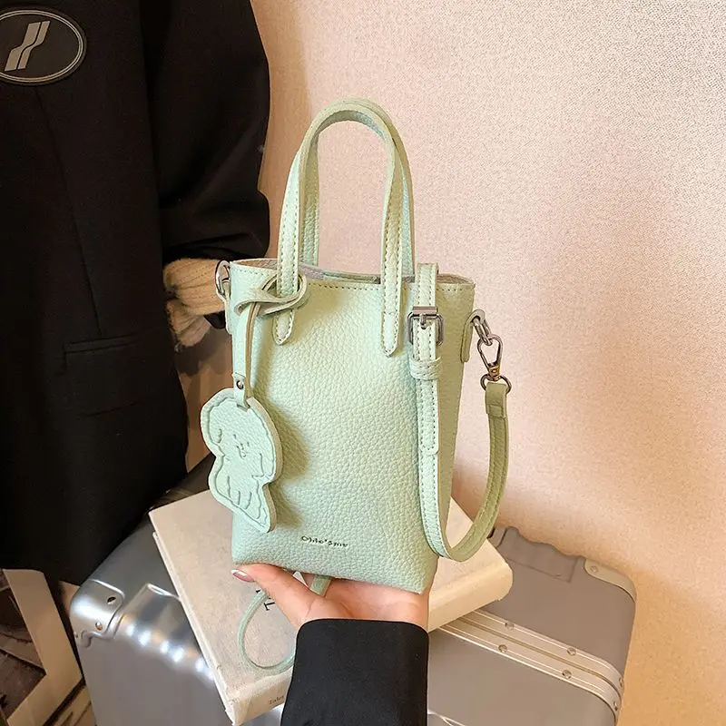 sac à main décontracté à la mode, design simple, sac à bandoulière pour femmes, nouveau style de printemps, version coréenne, sensation haut de gamme, cuir pu