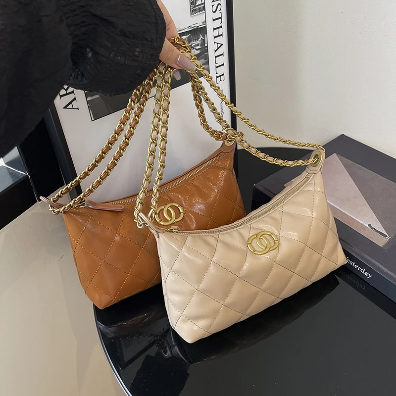 sac à bandoulière en cuir de luxe pour femmes, design classique élégant par un célèbre styliste, choix populaire, spacieux et élégant