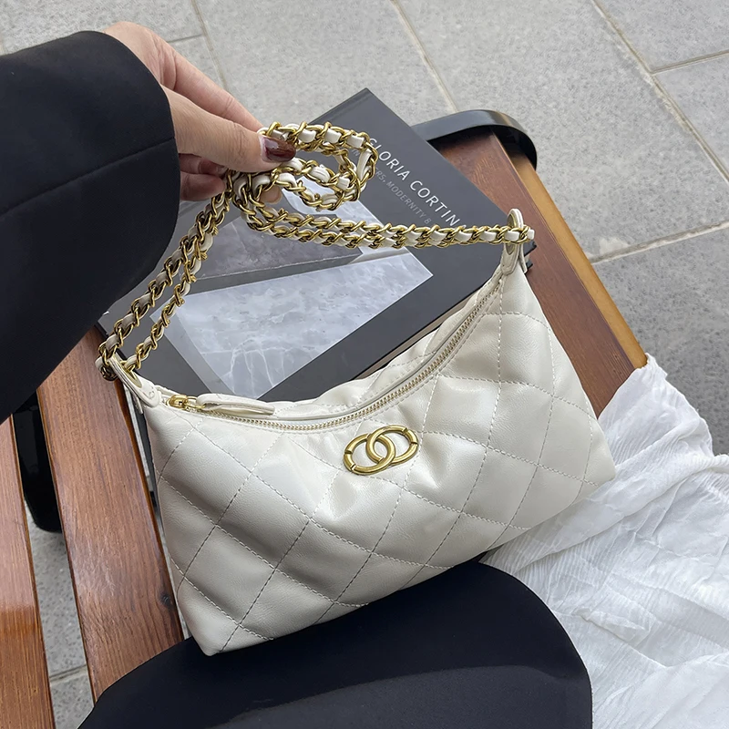 sac à bandoulière en cuir de luxe pour femmes, design classique élégant par un célèbre styliste, choix populaire, spacieux et élégant