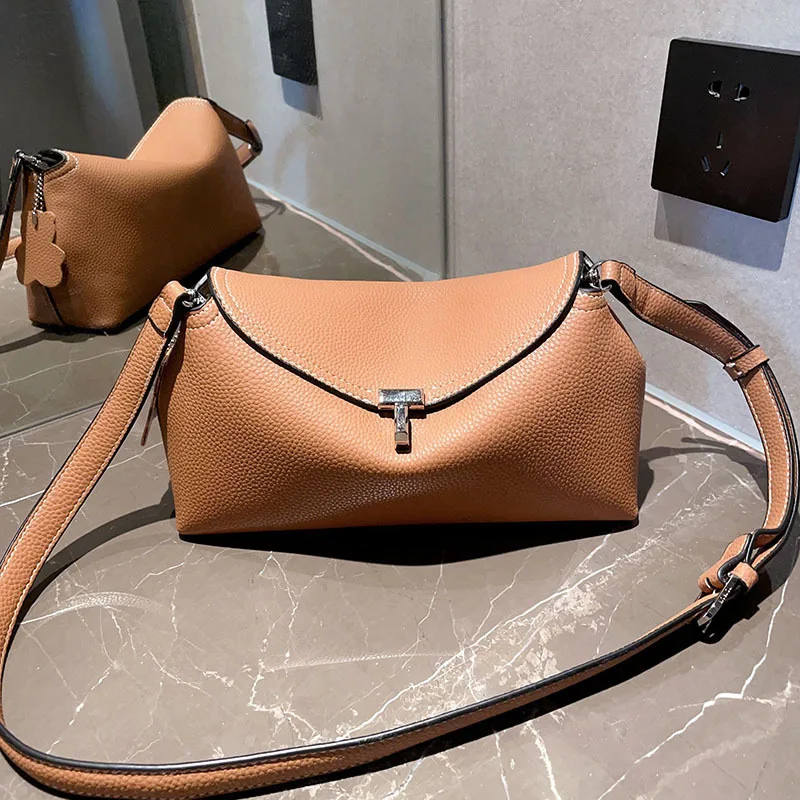 2025 nouveau sac à main en cuir sac de travail à bandoulière à la mode polyvalent élégant design suédois peau de vache souple taille moyenne usage quotidien