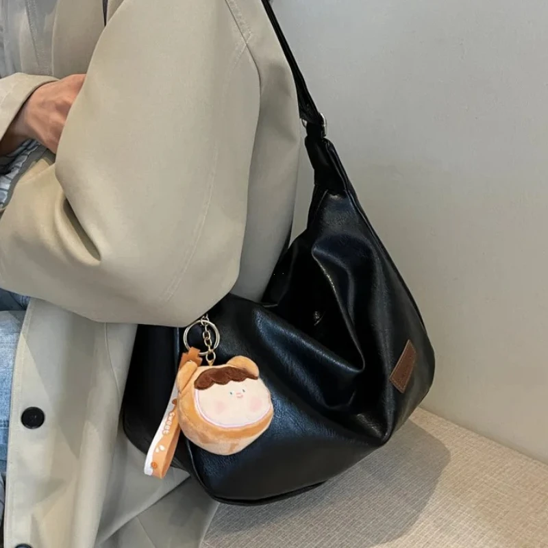 sacs à bandoulière pour femmes, sac à bandoulière léger de grande capacité, nouveaux sacs à main tendance, sac à boulettes polyvalent, 2025