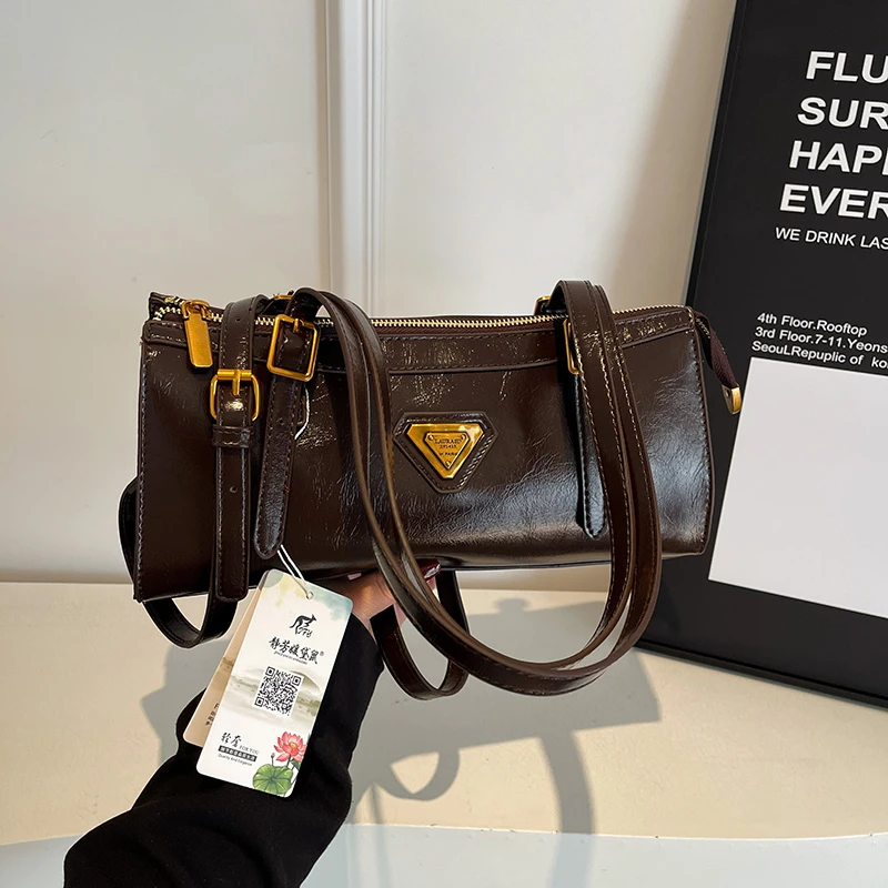 sacs à main de sac à bandoulière en cuir de luxe pour femmes, sac à bandoulière de style messager populaire avec finition classique élégante