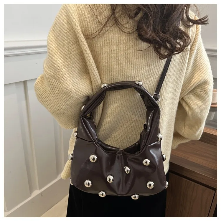 sac à main hobo clouté en cuir pu pour femme, sac à bandoulière, sac fourre tout sous les bras, travail, shopping, voyage, designer