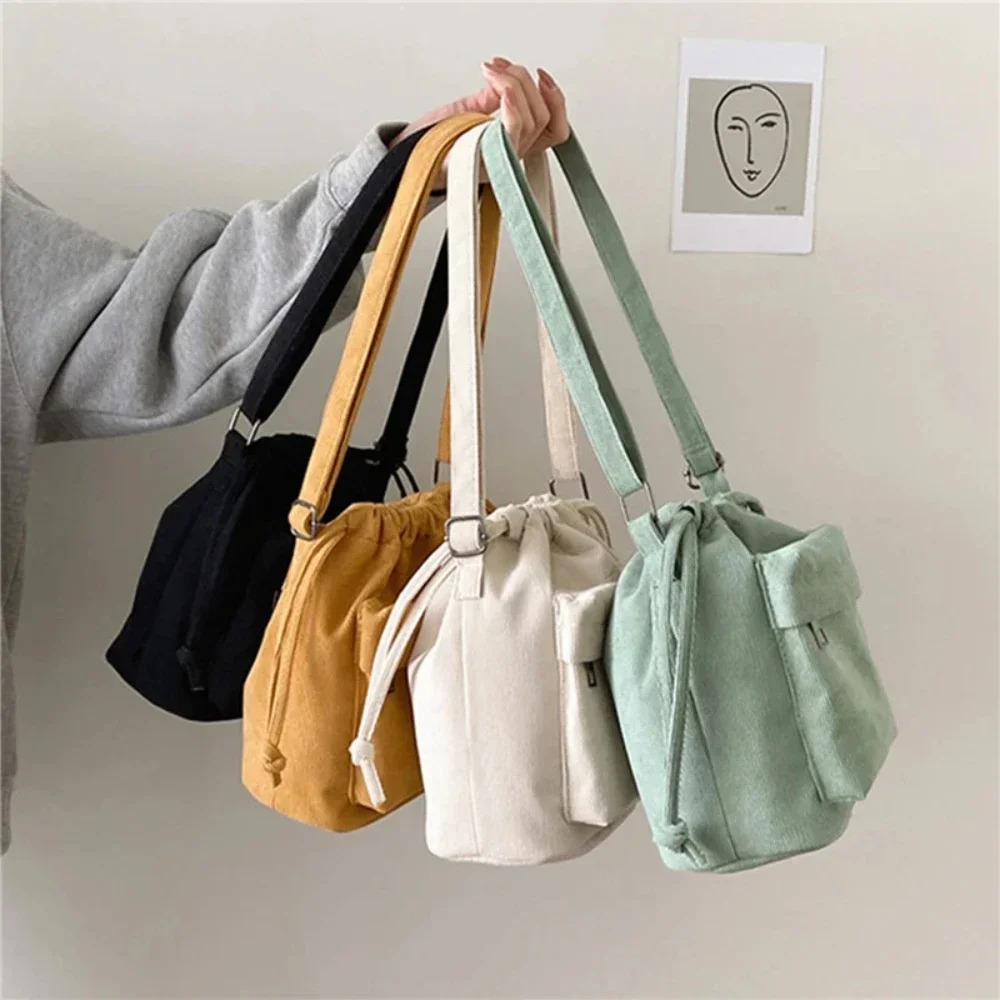 2025 nouvelles femmes sac moyen sac à bandoulière Style coréen cordon seau sac décontracté léger jeunesse sac à bandoulière vente entière