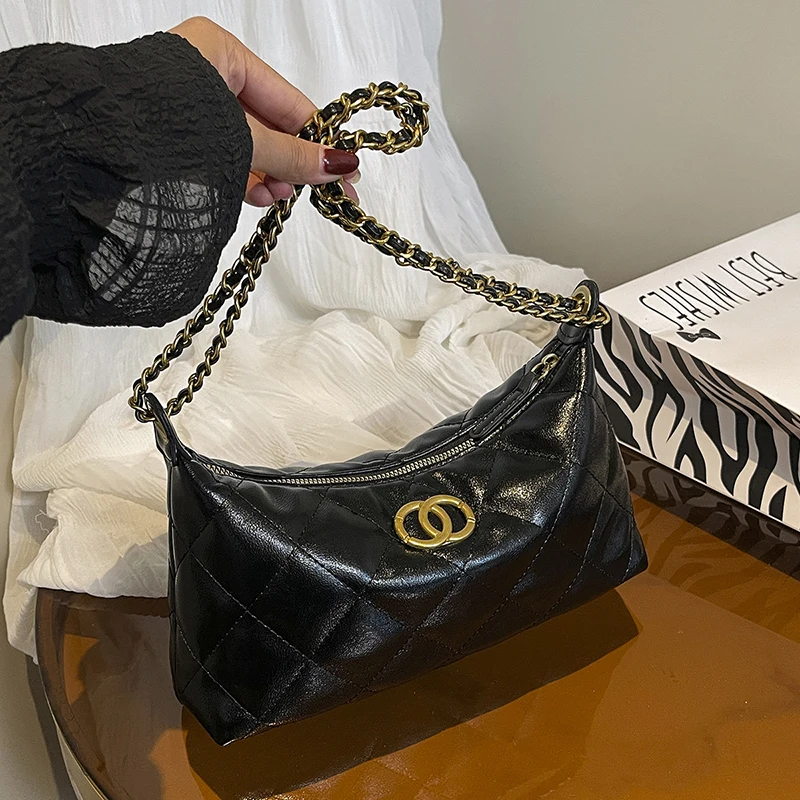 sac à bandoulière en cuir de luxe pour femmes, design classique élégant par un célèbre styliste, choix populaire, spacieux et élégant
