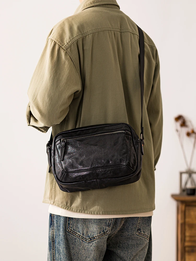 Designers de mode fait à la main en cuir véritable sac à bandoulière pour hommes week-end fête travail en cuir de vache adolescents comprimés sac à bandoulière