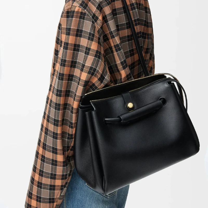 sac à bandoulière de luxe simple pour femmes, marque de mode haut de gamme, sac à main en cuir souple, sac messager polyvalent multifonctionnel pour les déplacements