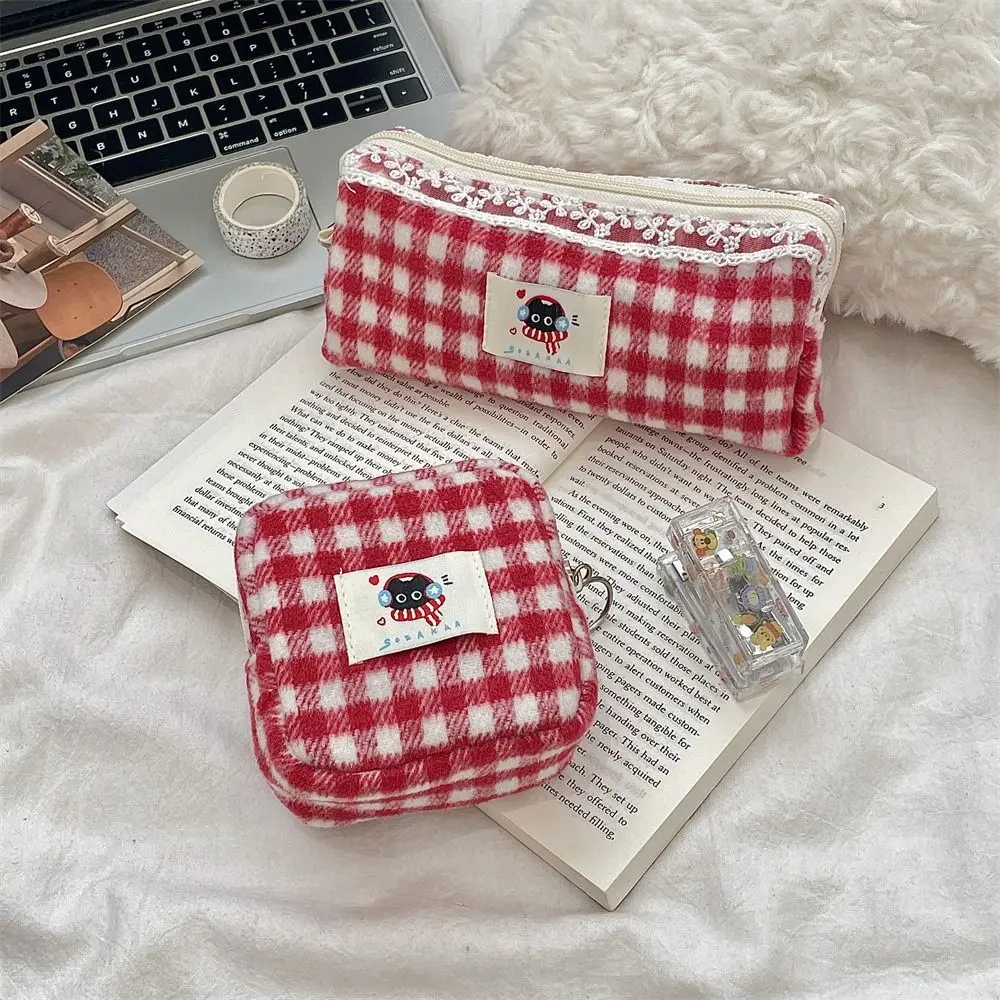 trousse à crayons à carreaux kawaii, sac de rangement à carreaux doux et mignon, pochette de rangement de papeterie simple pour enfants