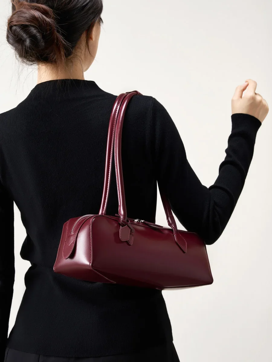 2025 nouveau sac à bandoulière en cuir véritable pour femmes grande capacité peau de vache sac à main de luxe longue bande vin rouge Baguette sac femme