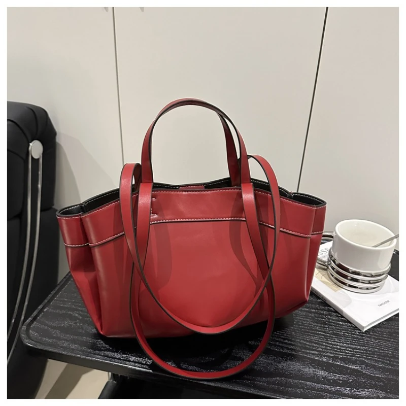 2025 été nouveau sac fourre tout rétro chic sac de banlieue de grande capacité pour femmes sac à bandoulière panier à main