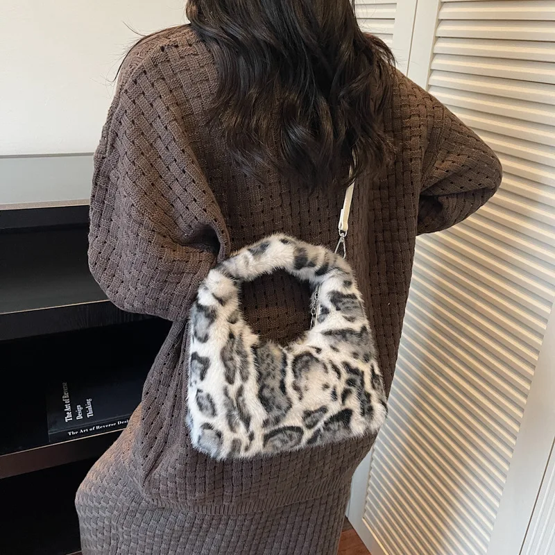 nouveau sac hobo de luxe de créateur femmes mode fausse fourrure imprimé léopard sac à bandoulière mignon en peluche sac à bandoulière décontracté