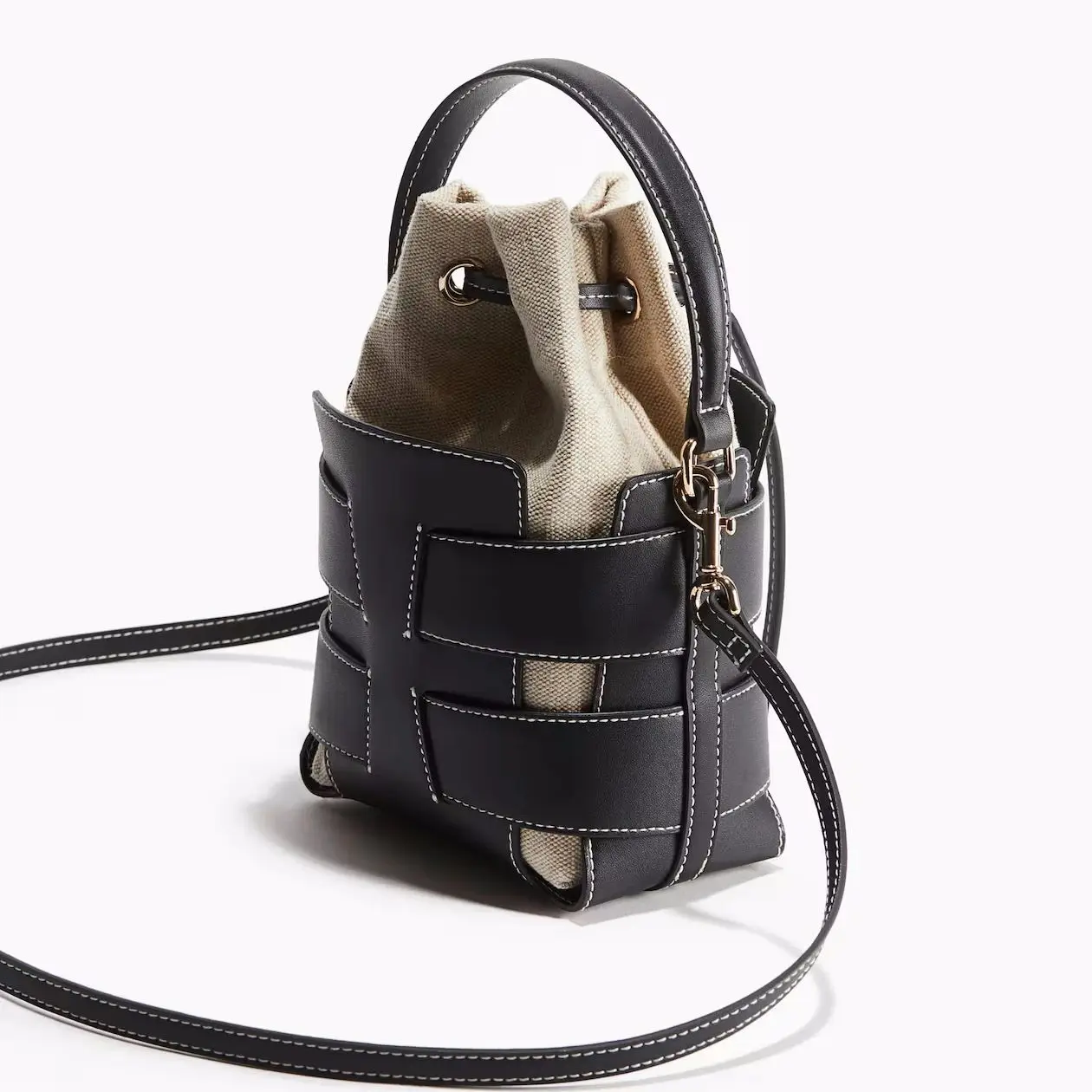 sac seau à bandoulière à la mode, sacs à main ajourés au design de luxe, petits sacs à main à bandoulière pour loisirs en plein air pour femmes