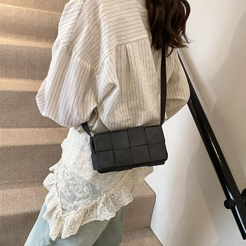 Élégant décontracté minimaliste noir carré sac nouvelle mode sac à bandoulière unique sac à bandoulière hip hop polyester doublure pu matériel