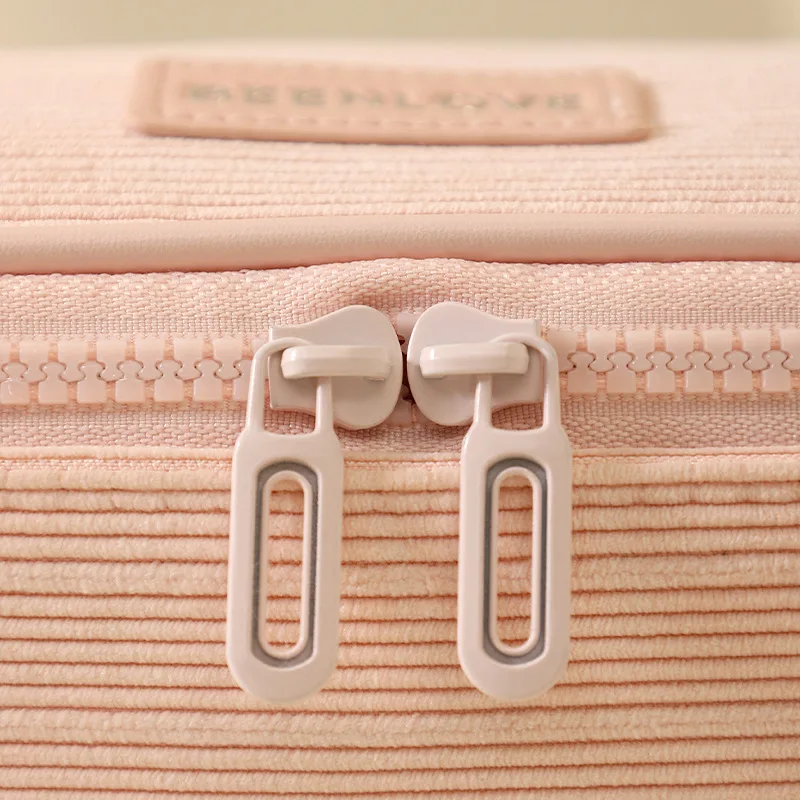 nouveau sac de maquillage carré multifonctionnel organisateur cosmétique de petite taille avec poignée, grande capacité pour le maquillage et les articles de toilette