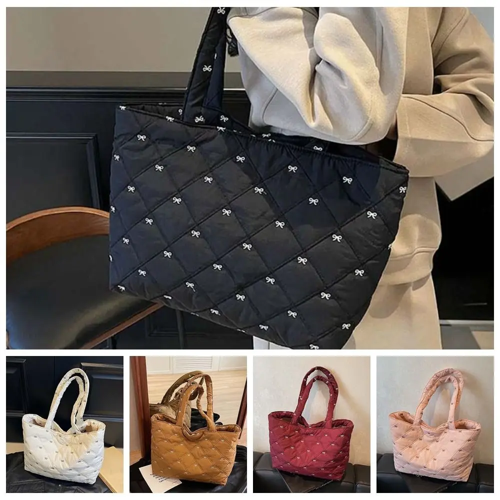 sac fourre tout matelassé doux avec nœud brodé, sac à main à carreaux en losange de grande capacité en polyester, sac à bandoulière à bulles de style coréen pour la plage