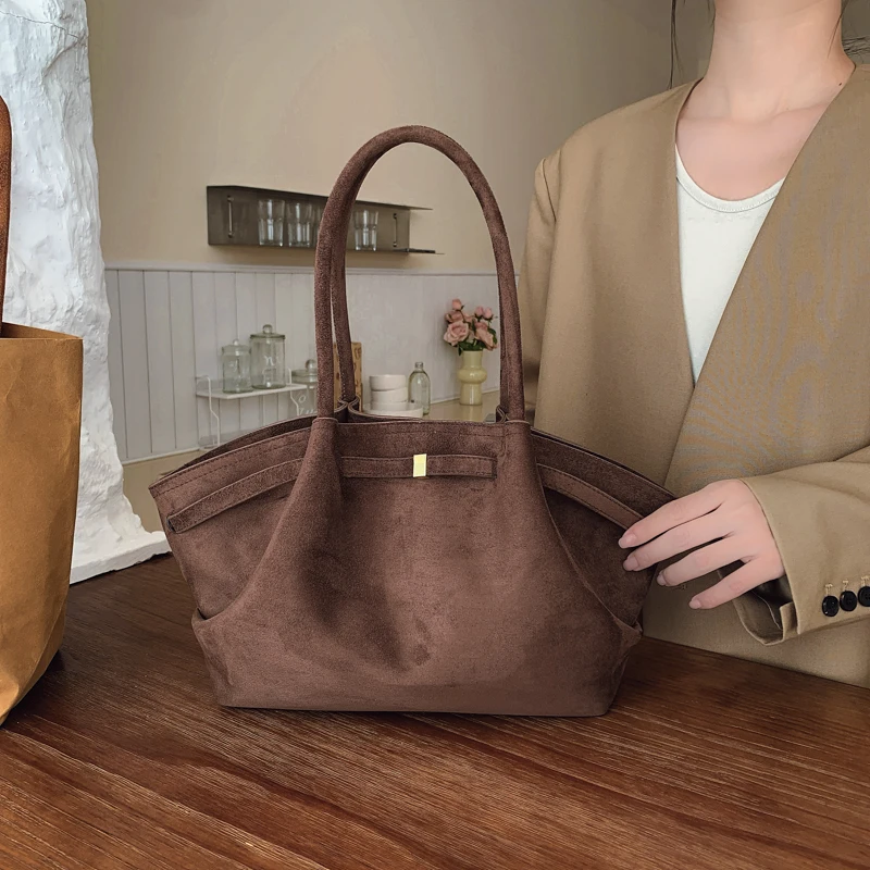 2025 sac fourre-tout en daim pour femmes avec poche intérieure sac sous les bras grande capacité sacs cartable de couleur unie pour le travail sacs à main de voyage sacs à main