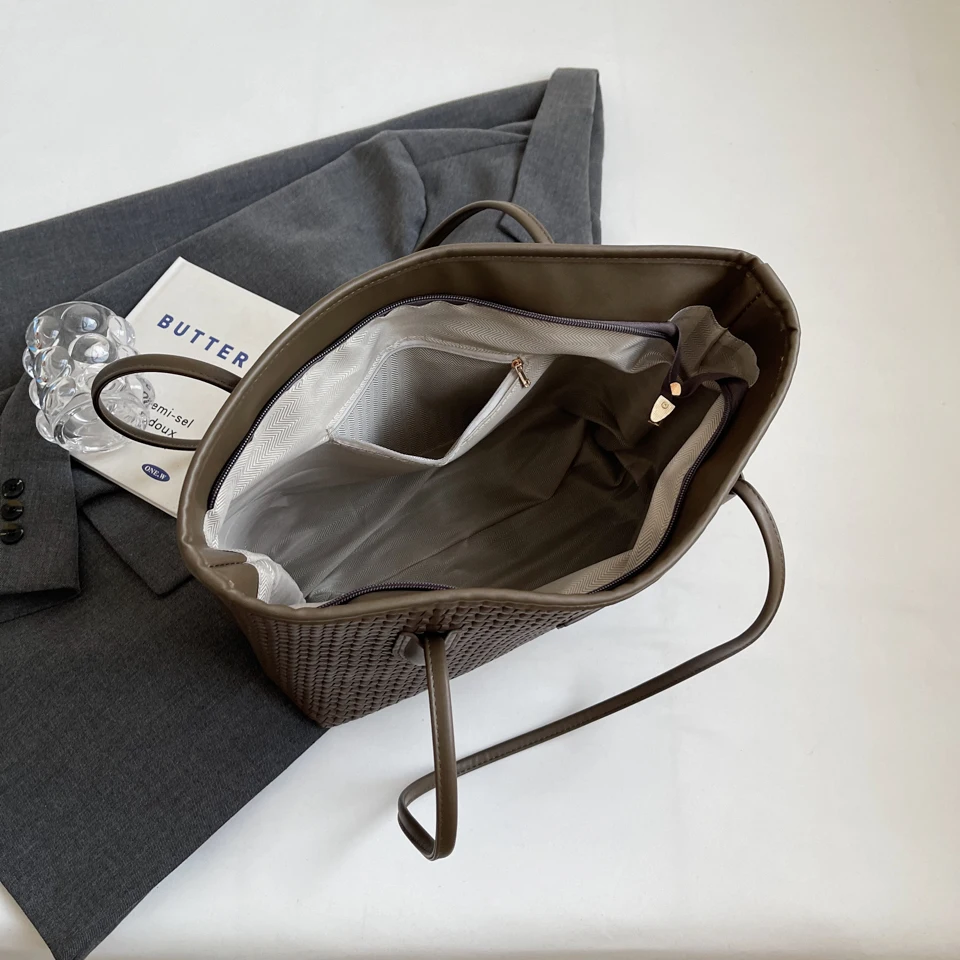 sac fourre tout grande capacité pour femme, design simple et décontracté, version coréenne, peut être utilisé comme sac à bandoulière, travail commconsulto