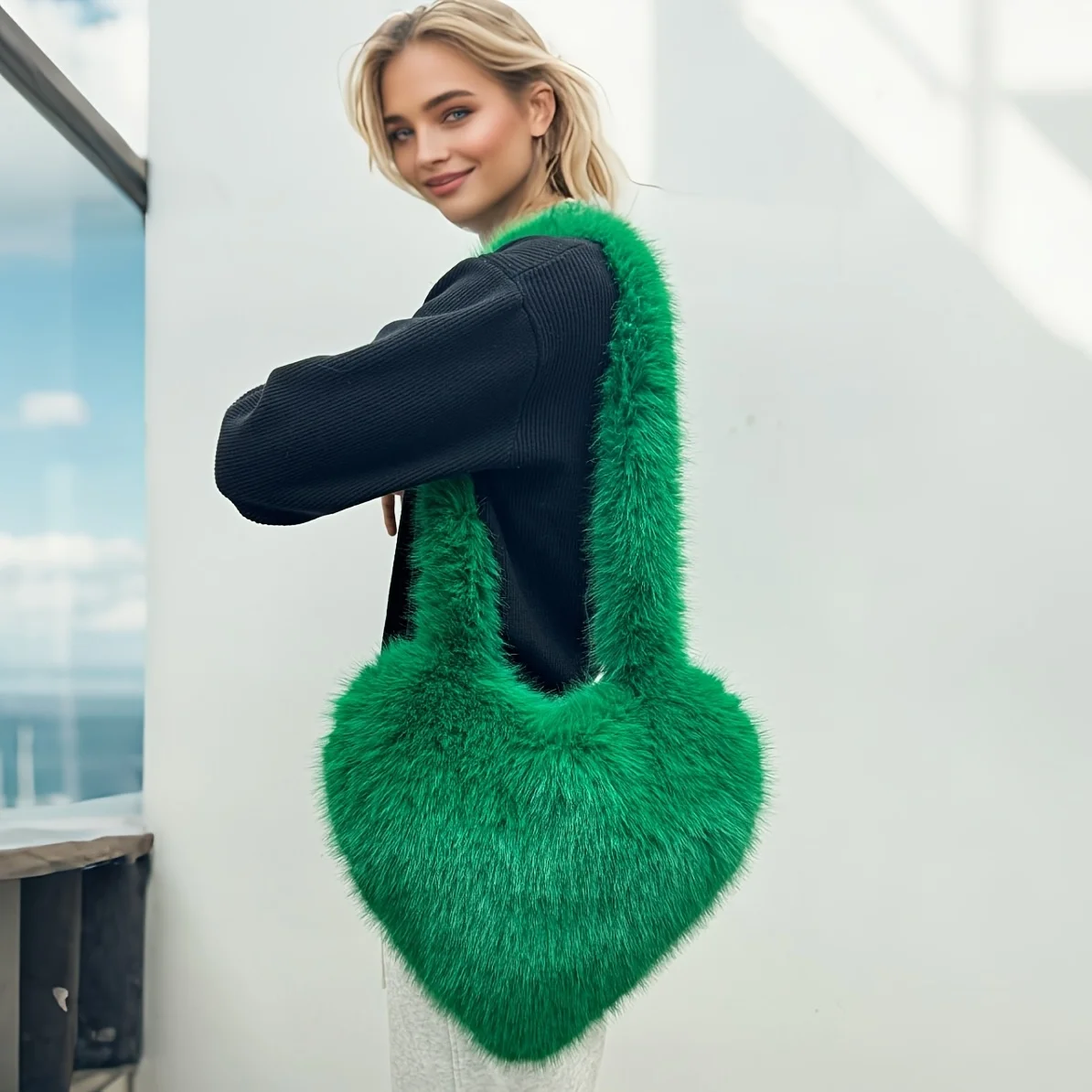 sac à bandoulière en peluche chic heart – style américain vintage, grande capacité, sac en fausse fourrure noire pour voyage et streetwear.