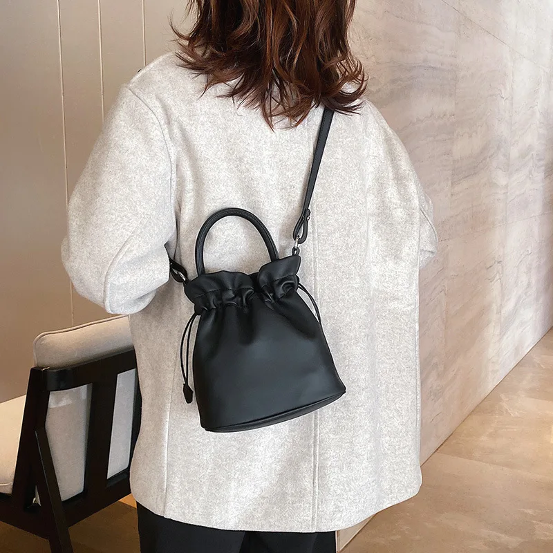 mini sac seau japonais à cordon, sac à bandoulière portable simple