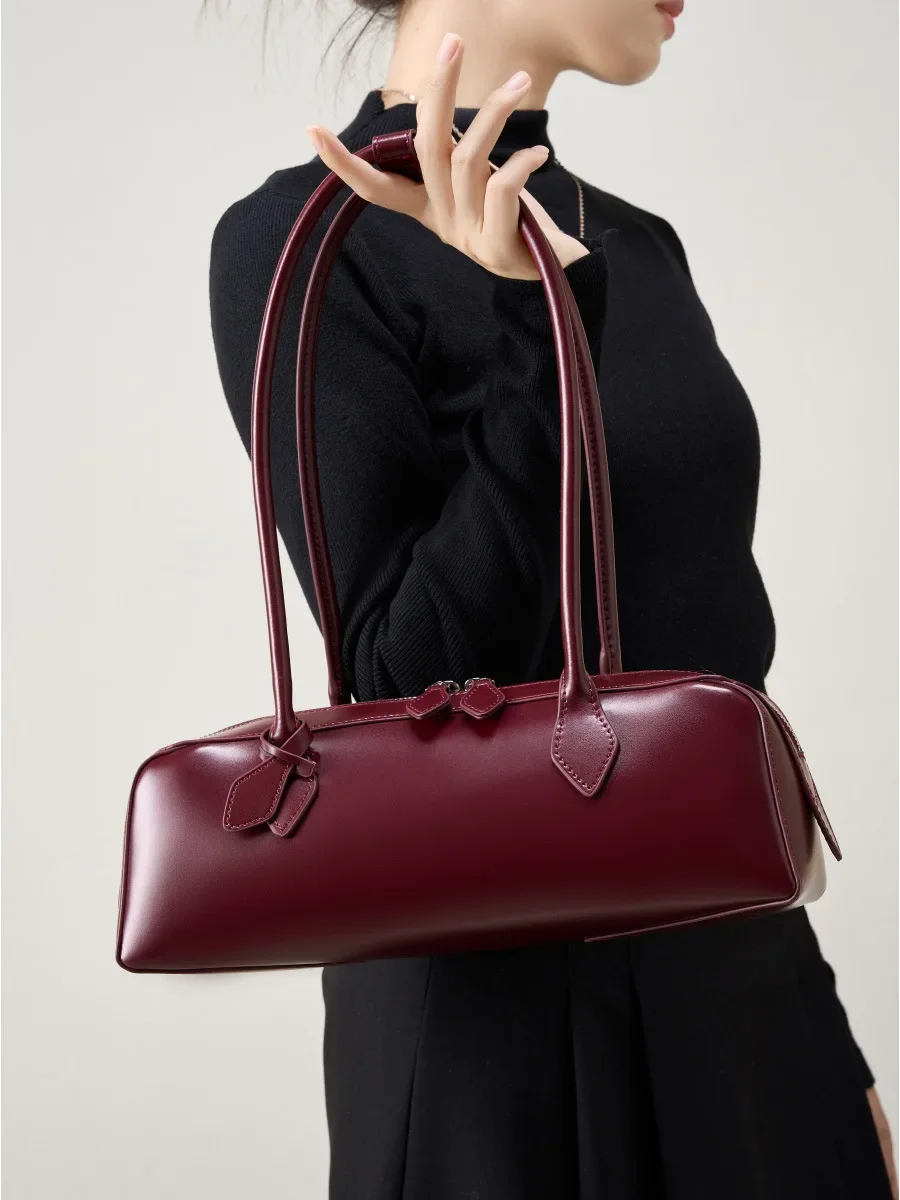 2025 nouveau sac à bandoulière en cuir véritable pour femmes grande capacité peau de vache sac à main de luxe longue bande vin rouge baguette sac femme