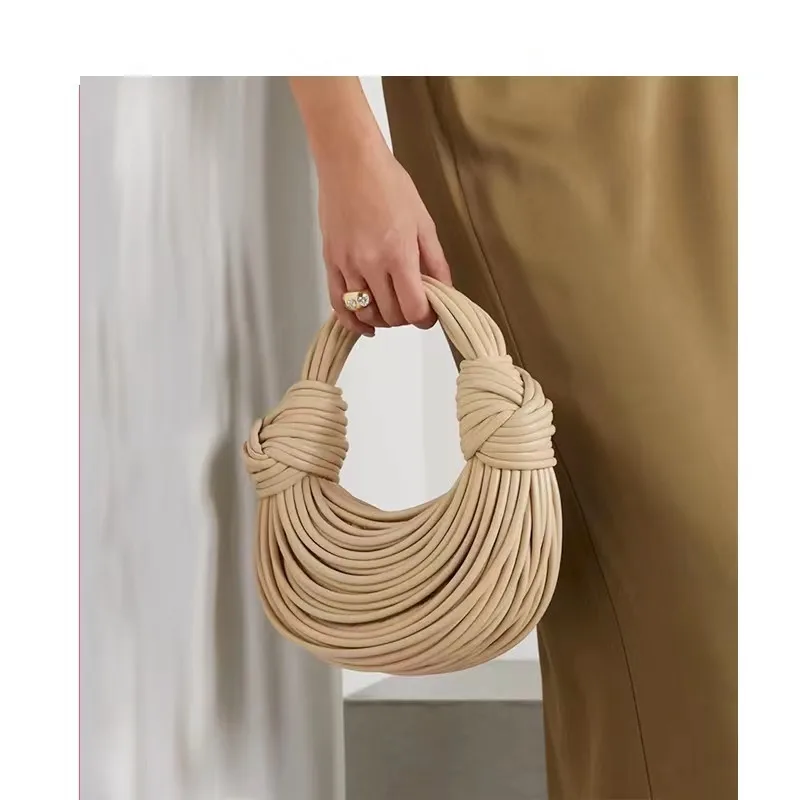 sacs à main pour femmes 2025 nouveau en or marque de luxe de créateur sacs à nouilles tissés à la main corde nouée tiré hobo argent pochette de soirée