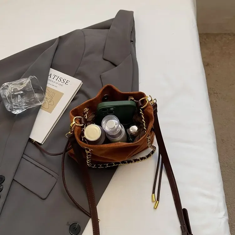 2025 nouveau 2523 petit sac carré Style Simple mode déplacements haut sens grande capacité polyvalent loisirs Niche simple épaule