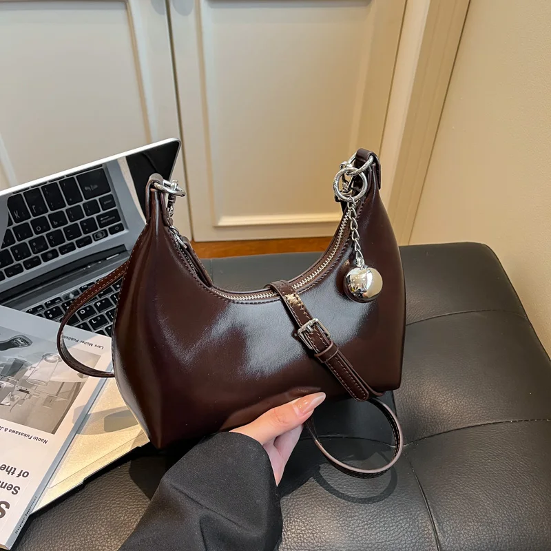 sac baguette d'inspiration rétro, sac à main chic en cuir demi lune structuré de styliste pour femmes, sac à main et à bandoulière multi voies avec fermeture éclair