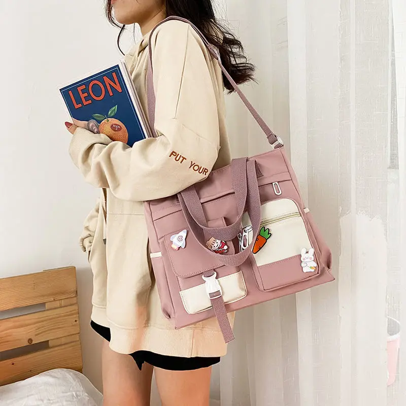nouveau sac à main d'école de créateur sac de messager pour les jeunes adolescentes sac à bandoulière fourre tout grande capacité en nylon femmes sac à bandoulière cartables