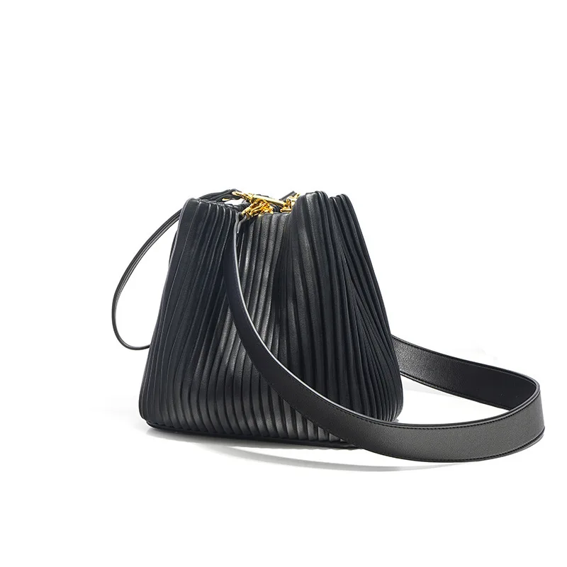 sac à main design haut de gamme en cuir véritable grande capacité sac seau de banlieue femmes simple épaule inclinée sac à bandoulière nouveau