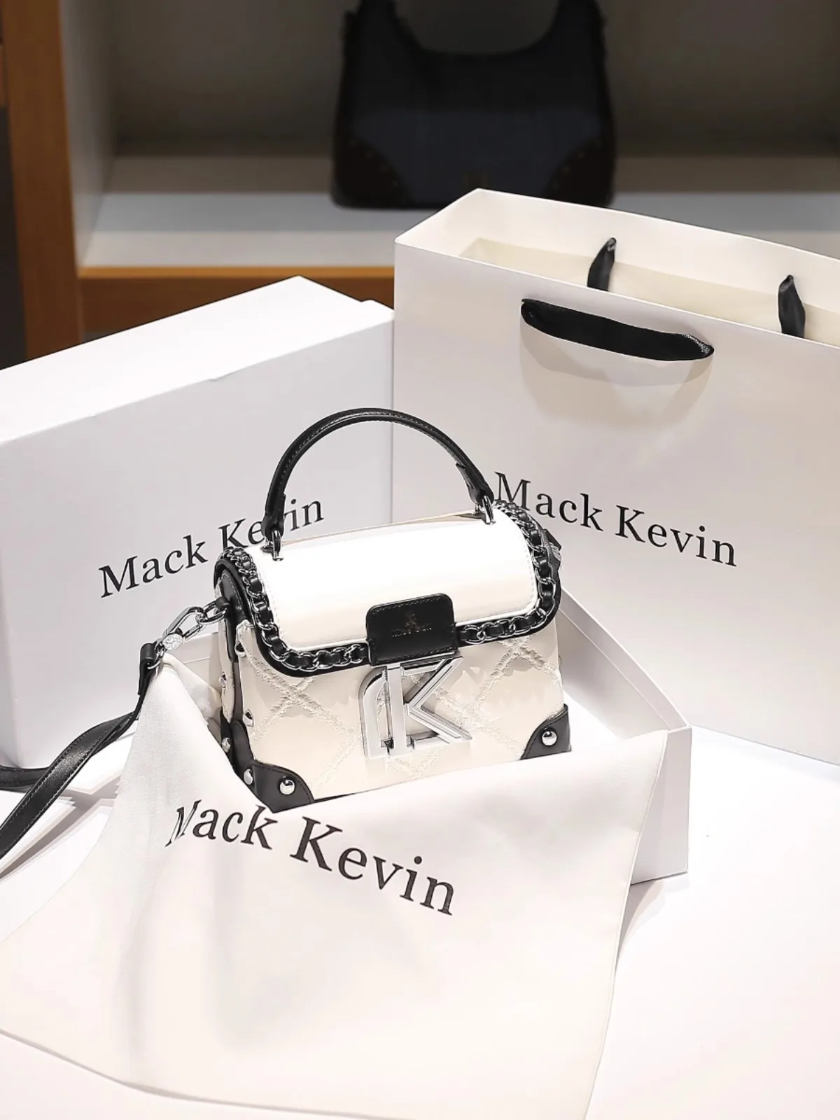 Sac à main carré en cuir de haute qualité pour femmes, nouvelle mode et populaire, couleur contrastée, sac à bandoulière pour soirée, 2025