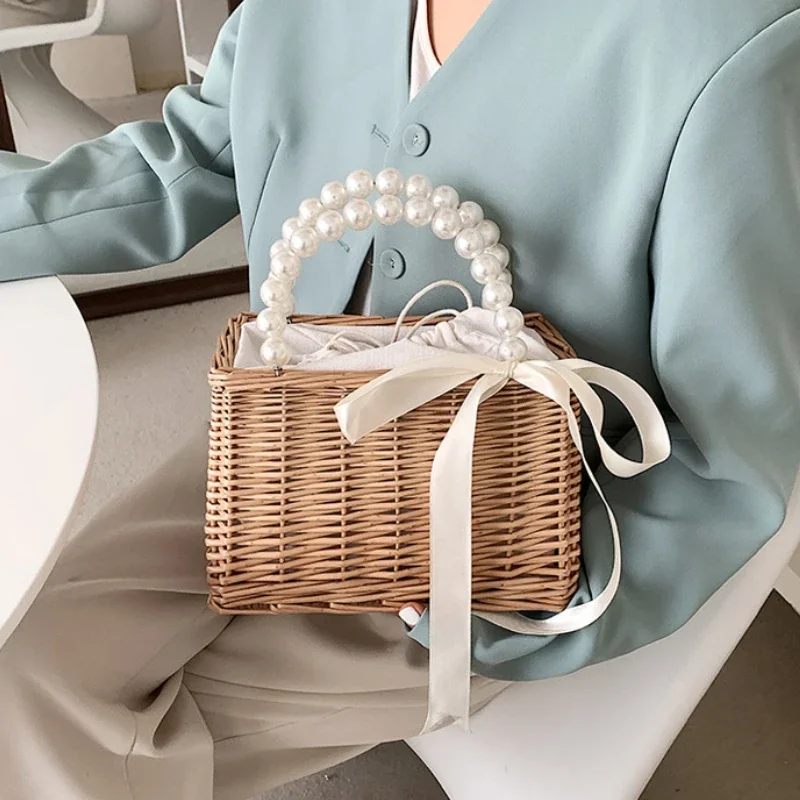 sacs de paille pour femmes sacs à main carrés été sacs à bandoulière en rotin à la main tricoté storge petit fourre tout sac 2025 nouvelle mode