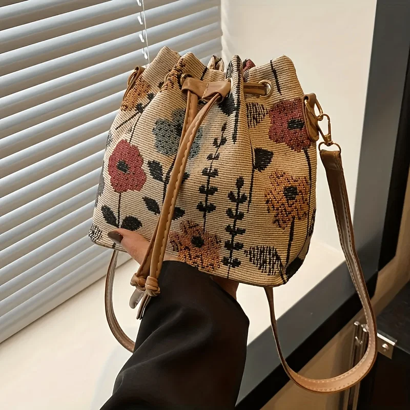 sac seau blanc pour femme avec motif floral vibrant, fermeture à cordon réglable, bandoulière/sac à main convertible doublé en polyester